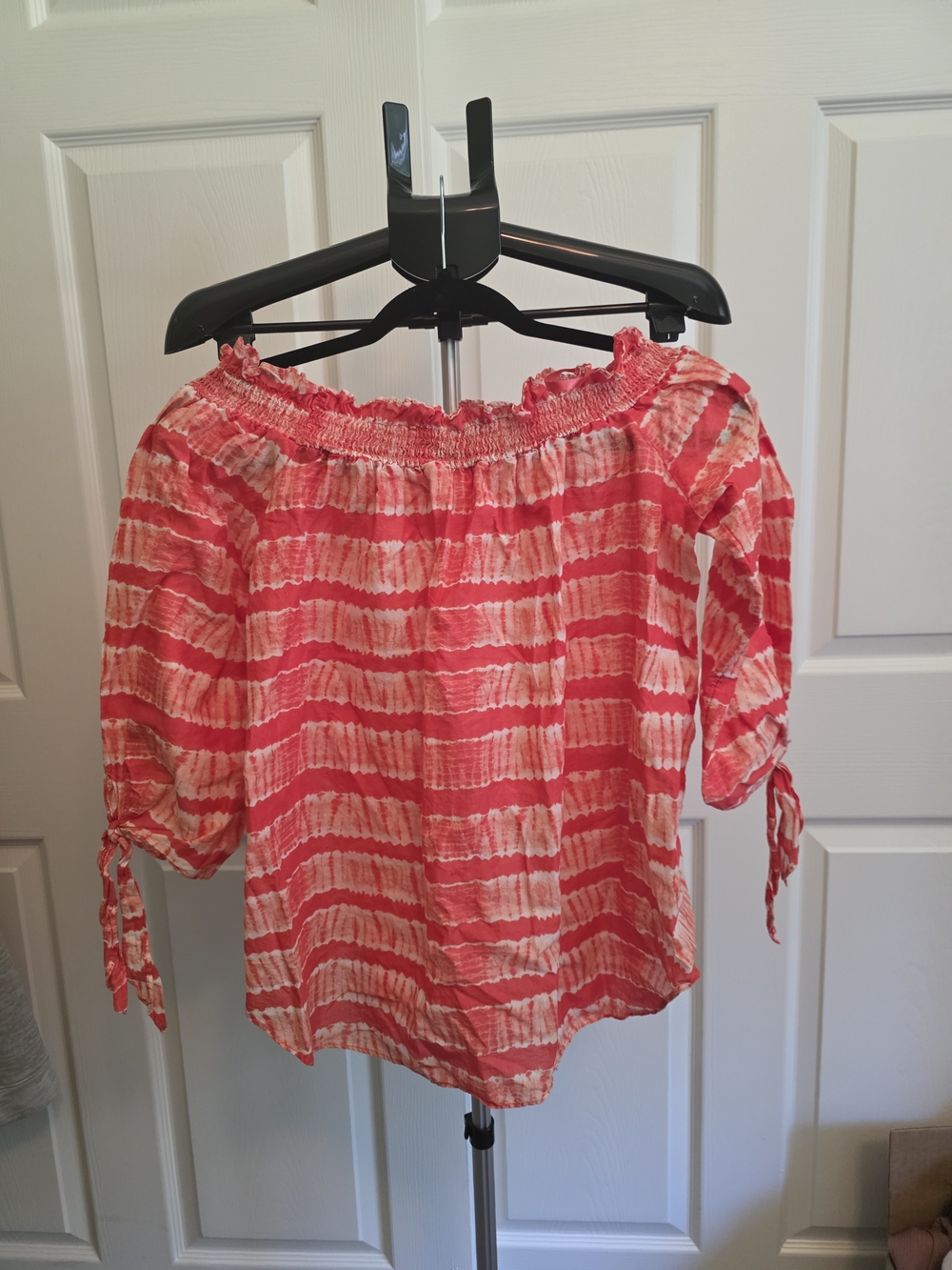 Michael Kors Coral and White Off-Shoulder Tie-Sleeve Top